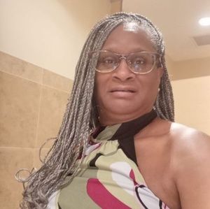 Meet your Posher, Annie